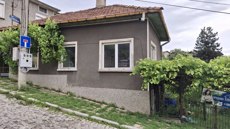Къща в гр. Габрово (Габрово)