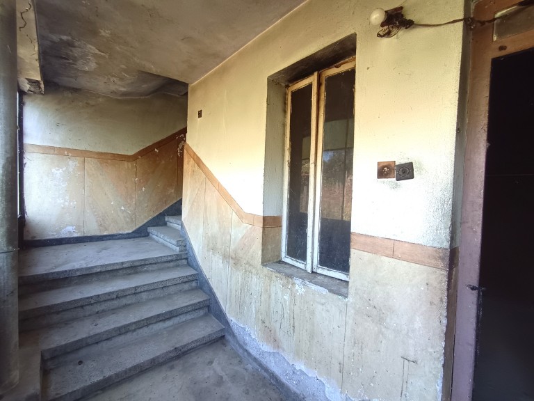 Къща в с. Драгановци (Габрово)